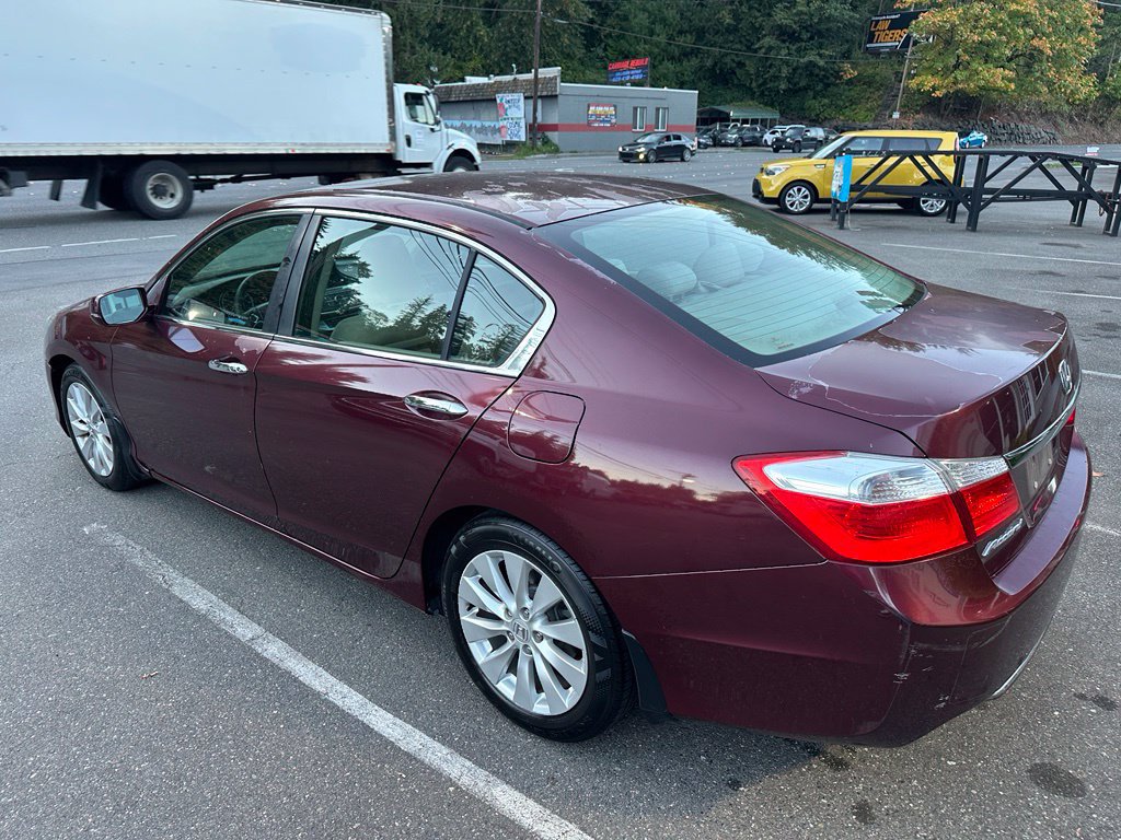 Used 2013 Honda Accord EX image 7