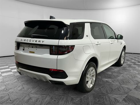 New 2025 Land Rover Discovery Sport S image 5