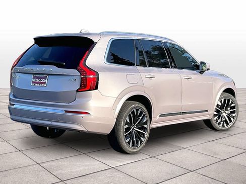 New 2026 Volvo XC90 B5 Plus w/ Protection Package image 4