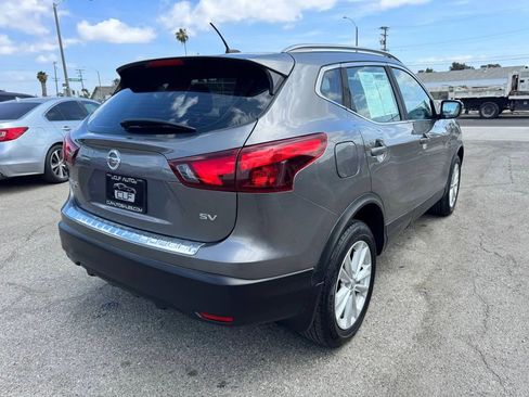 Used 2017 Nissan Rogue Sport SV FWD image 7