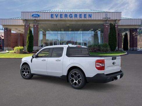 New 2026 Ford Maverick Lariat w/ 4K Tow Package AWD/4WD image 4