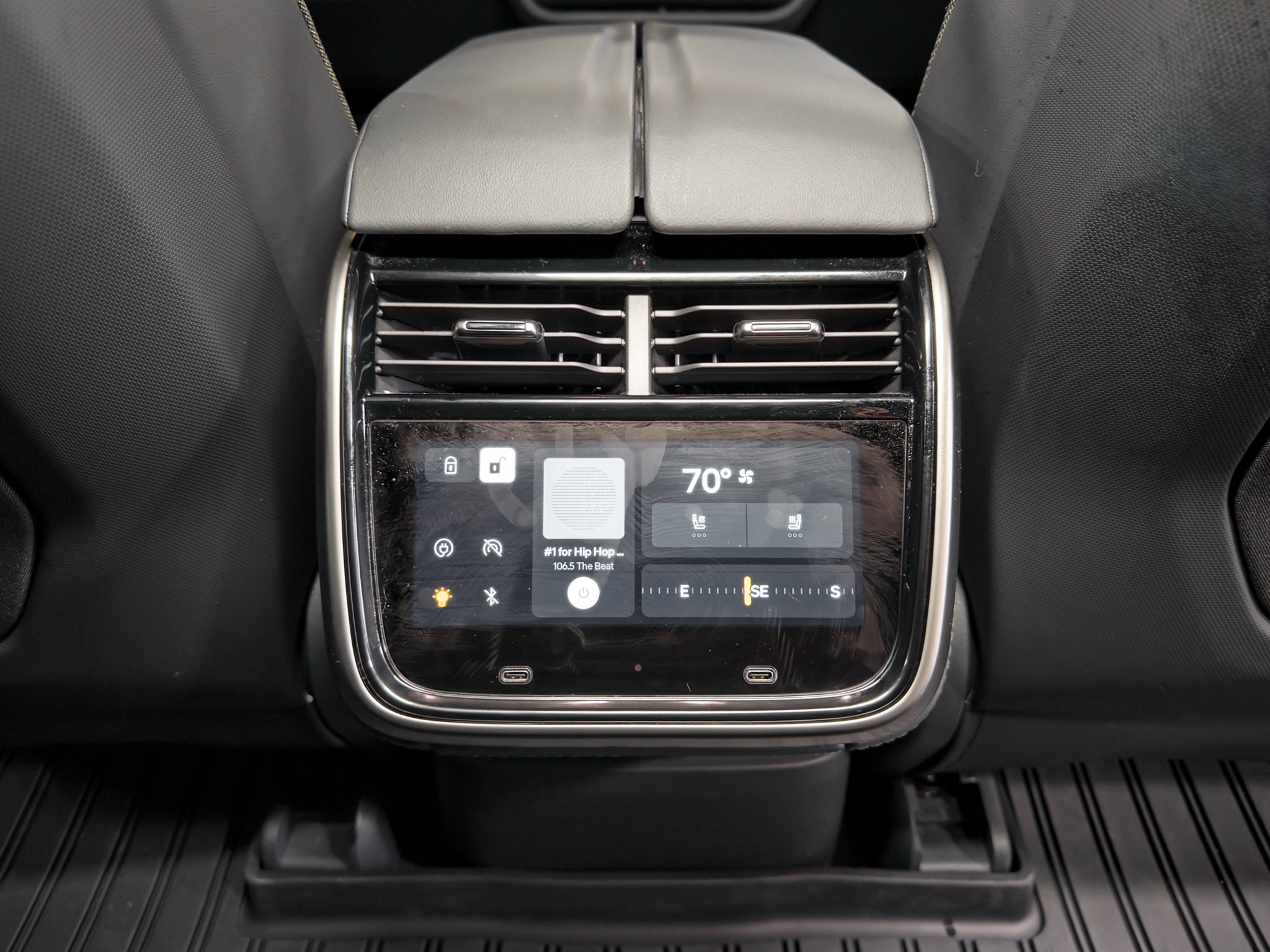 Used 2022 Rivian R1S Launch Edition Quad AWD/4WD image 19