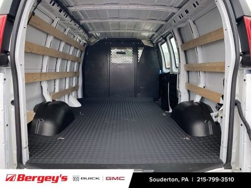 Certified 2024 Chevrolet Express 2500 w/ Driver Convenience Package image 4