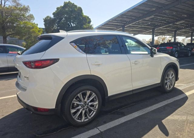 Used 2021 MAZDA CX-5 Grand Touring Reserve AWD/4WD image 4