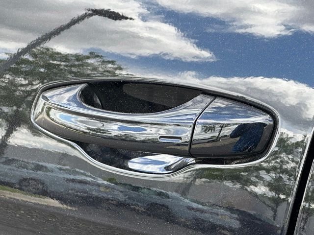 New 2026 Volkswagen Atlas Peak Edition AWD/4WD image 13