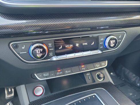 Used 2018 Audi SQ5 Prestige w/ Prestige Package image 26