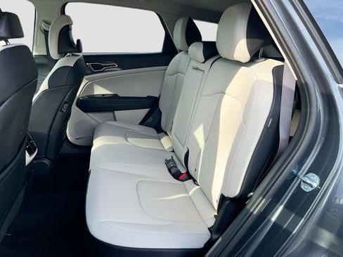 New 2026 Kia Sportage EX image 30