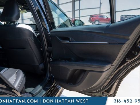 Used 2025 Toyota Camry SE FWD image 20
