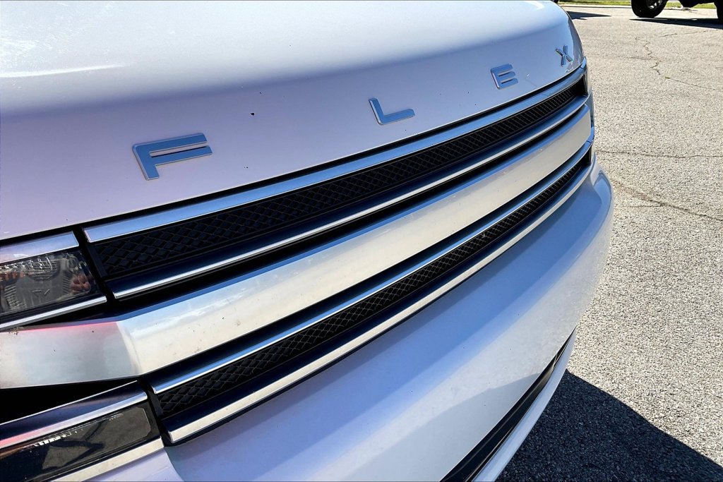 Used 2019 Ford Flex Limited FWD image 25