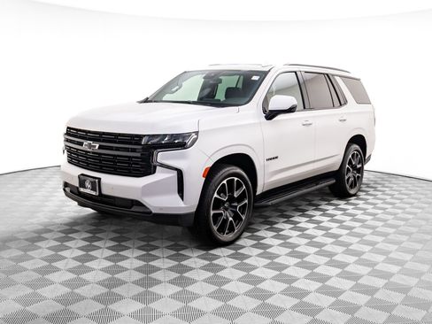 Used 2023 Chevrolet Tahoe RST w/ Luxury Package image 3