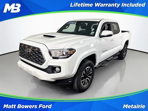Used 2022 Toyota Tacoma TRD Sport w/ Technology Package RWD image 1