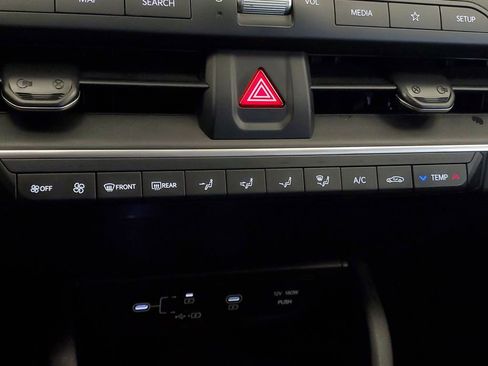 Used 2025 Kia K4 LXS image 22