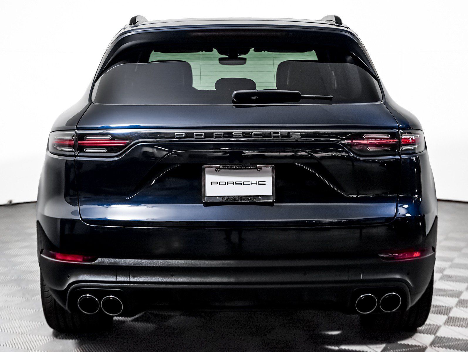 Certified 2022 Porsche Cayenne E-Hybrid AWD/4WD image 11
