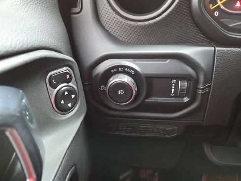 Used 2024 Jeep Wrangler Unlimited Rubicon 392 AWD/4WD image 62