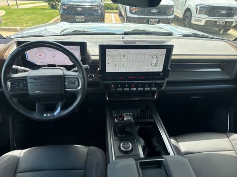 Used 2025 GMC Hummer EV 3X w/ Extreme Off-Road Package AWD/4WD image 13