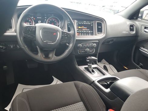Certified 2022 Dodge Charger SXT w/ Cold Weather Package AWD/4WD image 8