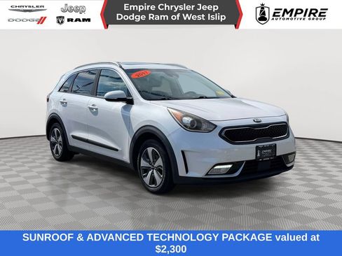 Used 2017 Kia Niro EX FWD image 1