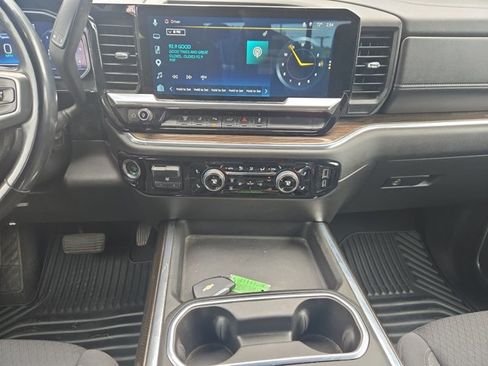 Used 2024 Chevrolet Silverado 2500 LT w/ All Star Edition AWD/4WD image 11