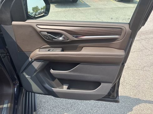 Used 2024 GMC Yukon XL Denali w/ Max Trailering Package image 12