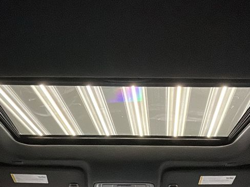 Used 2025 GMC Sierra 1500 AT4 w/ AT4 Premium Package image 35