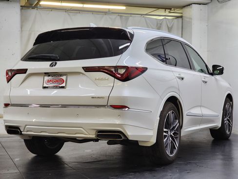 Certified 2026 Acura MDX SH-AWD w/ Advance Package image 5