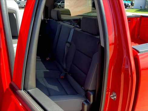Used 2019 Chevrolet Silverado 1500 LT w/ Texas Edition AWD/4WD image 19