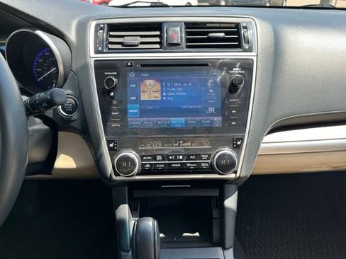 Used 2019 Subaru Outback 2.5i Limited image 23
