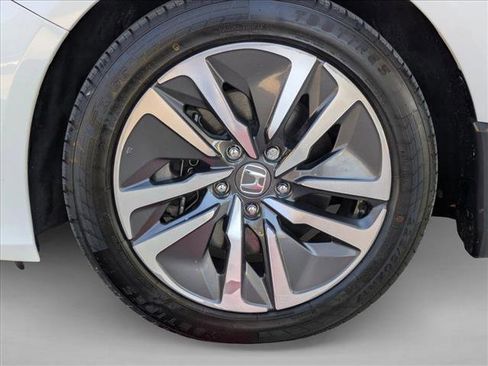 Used 2021 Honda Accord Hybrid image 22