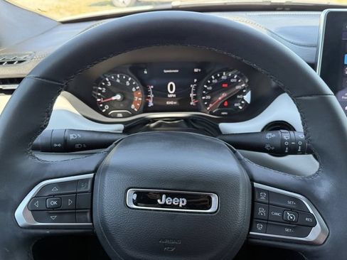 Certified 2024 Jeep Compass Limited AWD/4WD image 18
