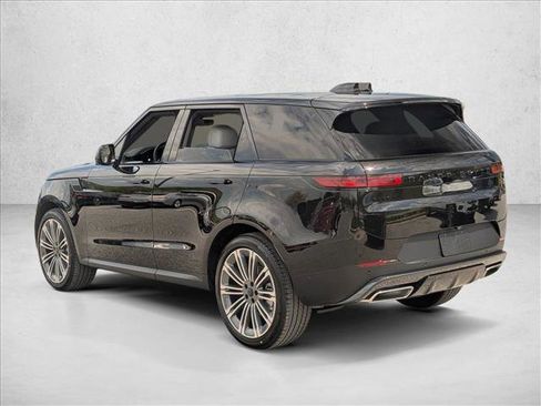 New 2026 Land Rover Range Rover Sport SE AWD/4WD image 9