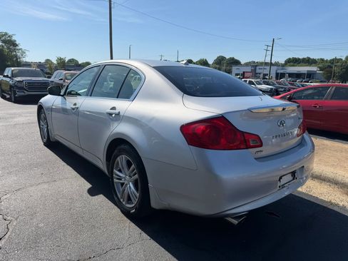 Used 2015 INFINITI Q40 AWD w/ Navigation Package image 5