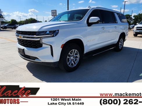 Used 2023 Chevrolet Suburban LS w/ Max Trailering Package AWD/4WD image 1