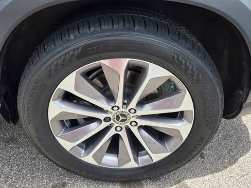 Used 2022 Mercedes-Benz GLE 350 image 7