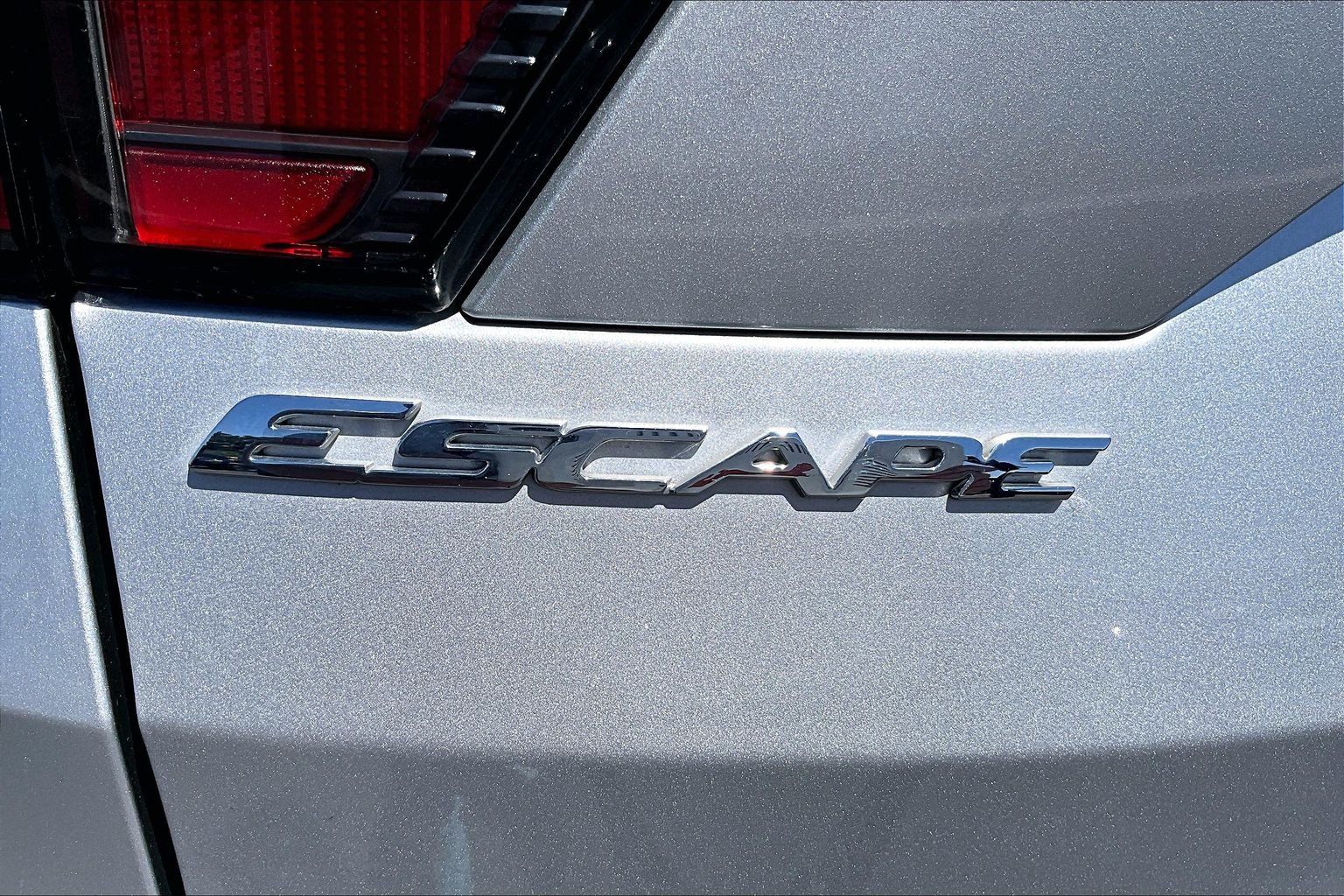 Used 2018 Ford Escape S FWD image 29