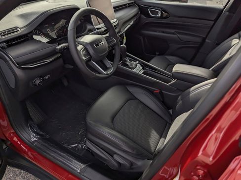 New 2026 Jeep Compass Latitude AWD/4WD image 9
