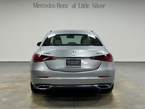Used 2022 Mercedes-Benz C 300 4MATIC Sedan image 4