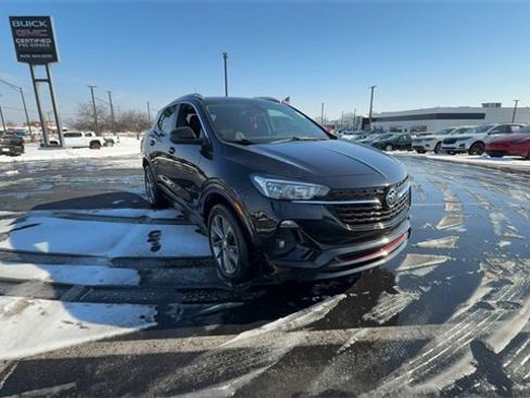 Used 2022 Buick Encore GX Select w/ Sport Touring Package image 2