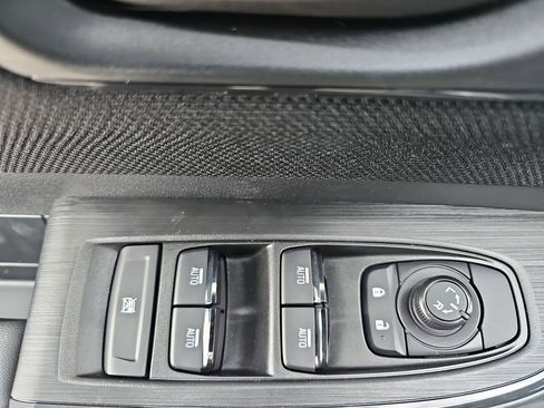 New 2026 Subaru Outback Premium image 29