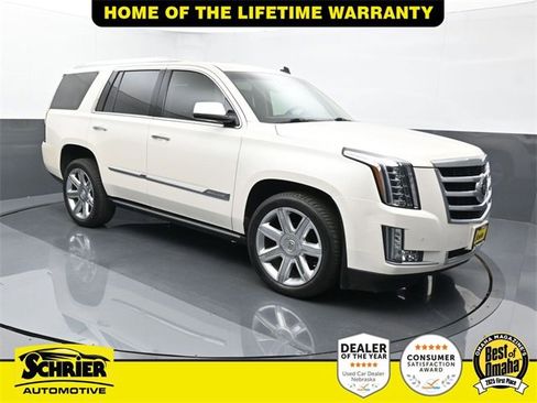 Used 2015 Cadillac Escalade Premium image 7