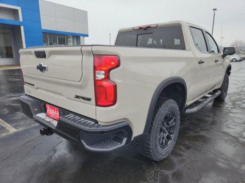 New 2026 Chevrolet Silverado 1500 ZR2 image 5