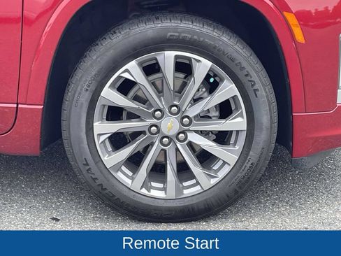 Used 2023 Chevrolet Traverse Premier AWD/4WD image 10