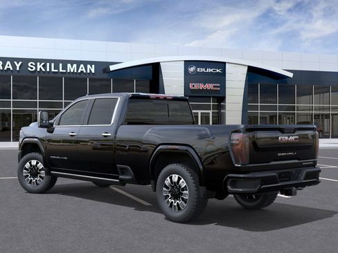 New 2026 GMC Sierra 3500 Denali w/ Denali Reserve Package image 3