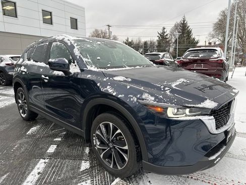 Certified 2023 MAZDA CX-5 AWD 2.5 S w/ Premium Plus Pkg image 3