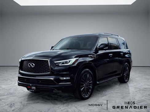 Used 2024 INFINITI QX80 Sensory RWD image 4