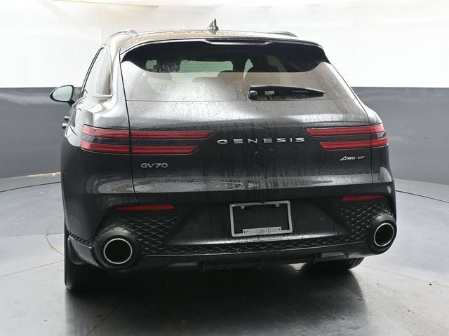 Used 2025 Genesis GV70 3.5T Sport AWD/4WD image 4
