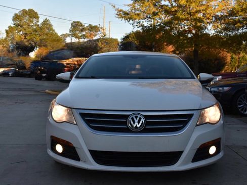 Used 2012 Volkswagen CC Lux Limited image 4