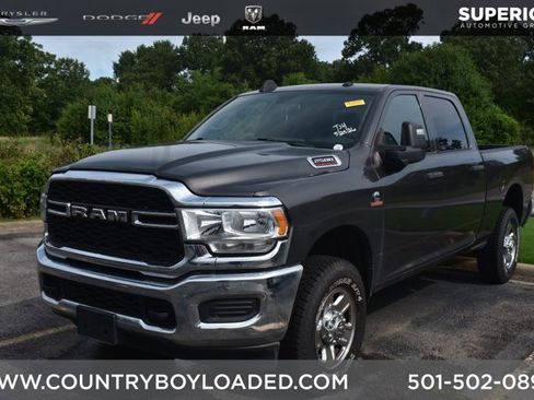 Used 2024 RAM 2500 Tradesman w/ Chrome Appearance Group AWD/4WD image 1