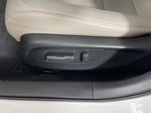 Certified 2024 Honda Civic Sport Touring image 23