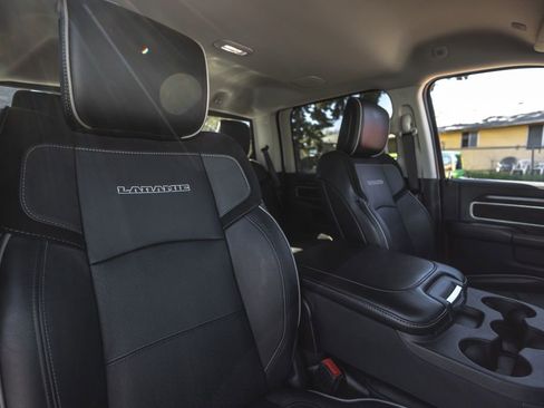 Used 2024 RAM 2500 Laramie AWD/4WD image 31