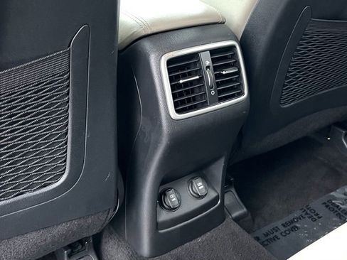 Used 2020 Kia Sportage EX image 31